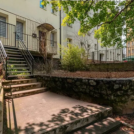 Lägenhet Niemcewicza Snug By Bookinghost