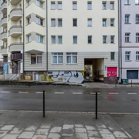 Niemcewicza Snug By Bookinghost Lägenhet *