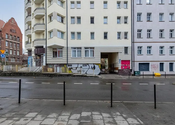 Niemcewicza Snug By Bookinghost Lägenhet *